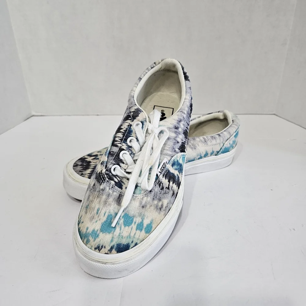 Tie Dye Van's women's sz 6.5